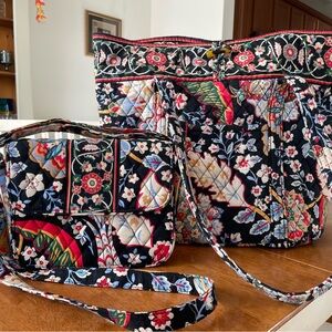 Vera Bradley purse & tote set in Versailles pattern